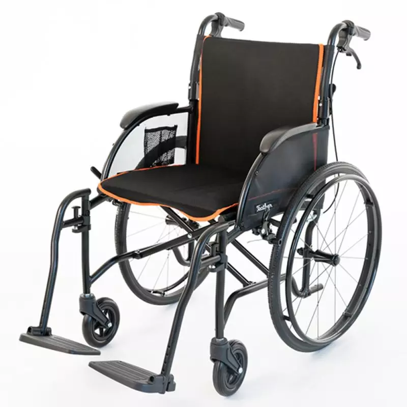 Feather 20" wheelchair Weighs Less Than 20 lbs